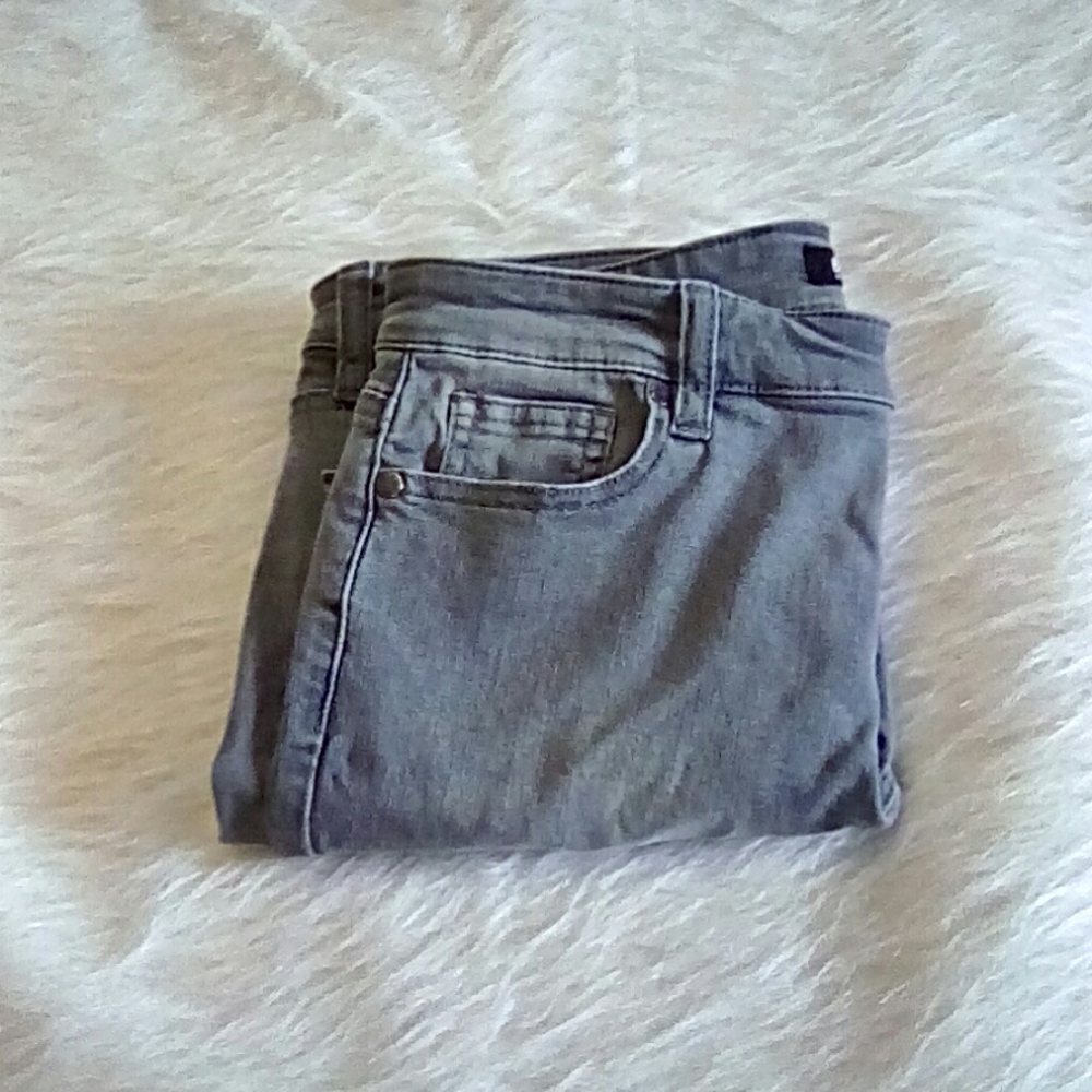 Jeans Buffalo David Bitton Aubrey 10/30 grey capri